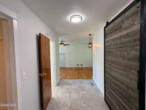 132 Birch Lane Schenectady NY 12302