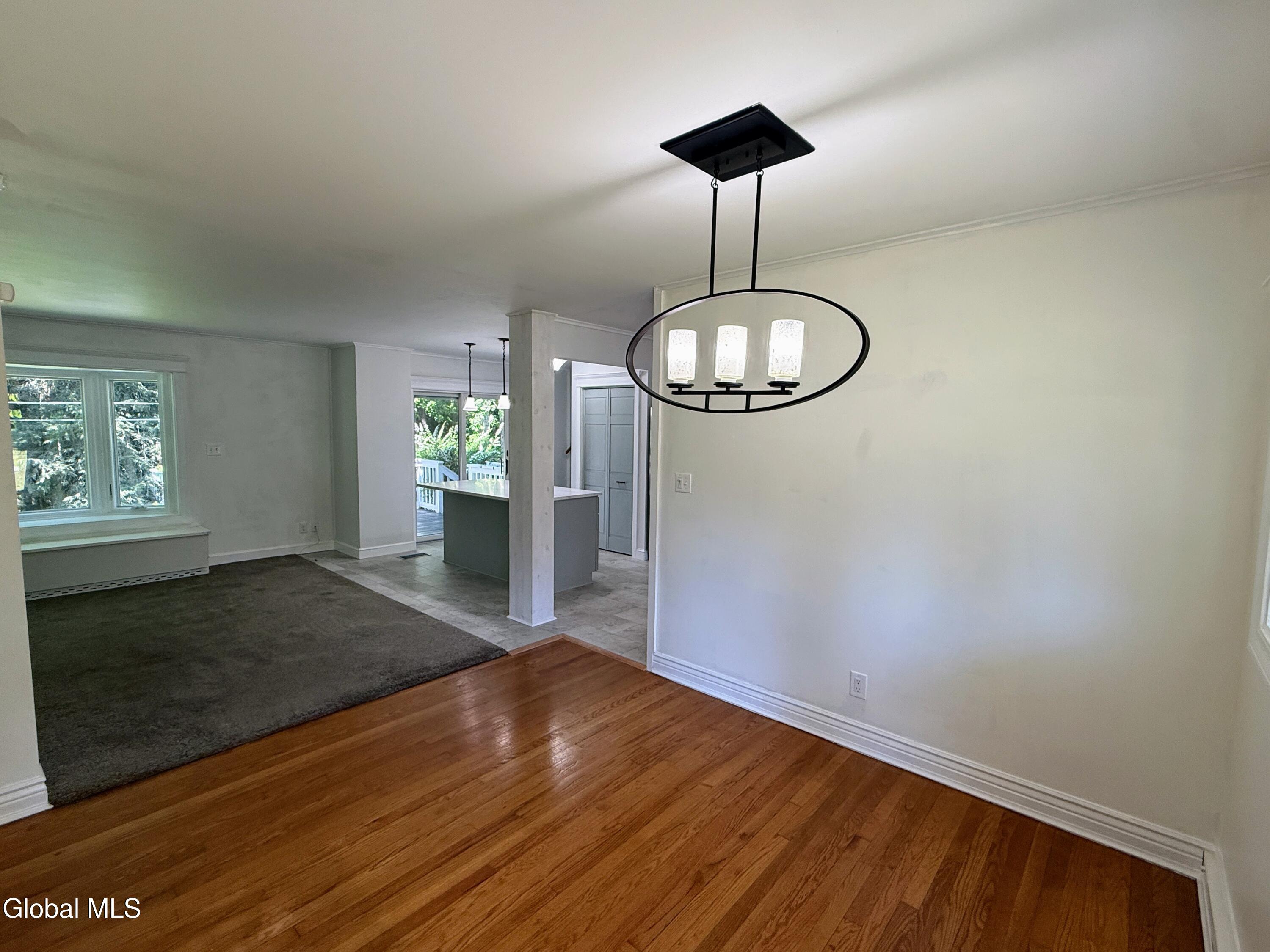 132 Birch Lane Schenectady NY 12302