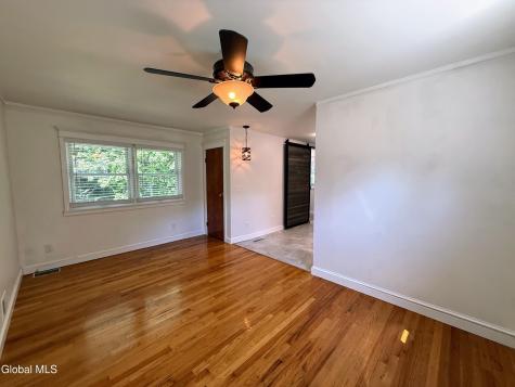 132 Birch Lane Schenectady NY 12302