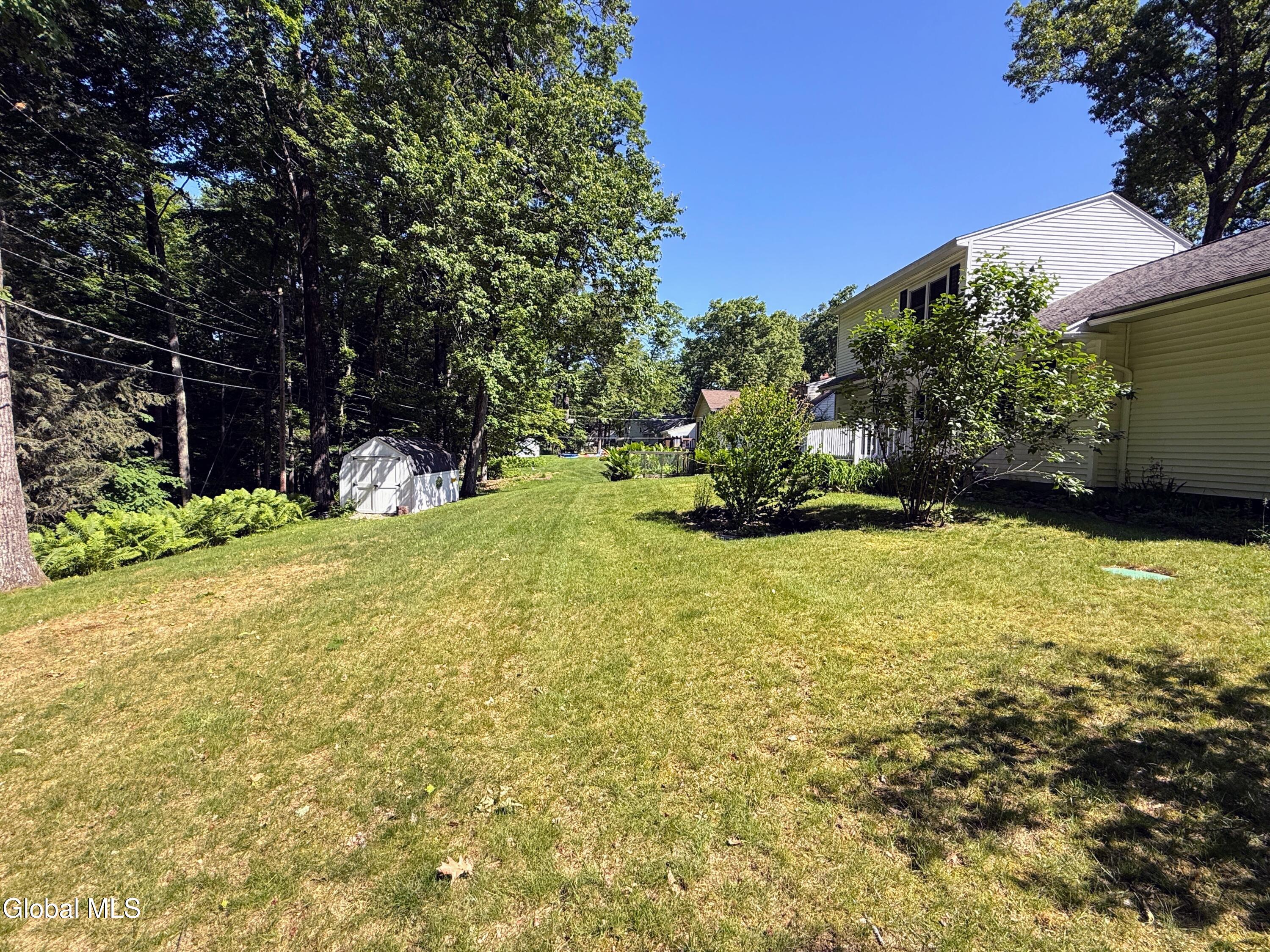 132 Birch Lane Schenectady NY 12302