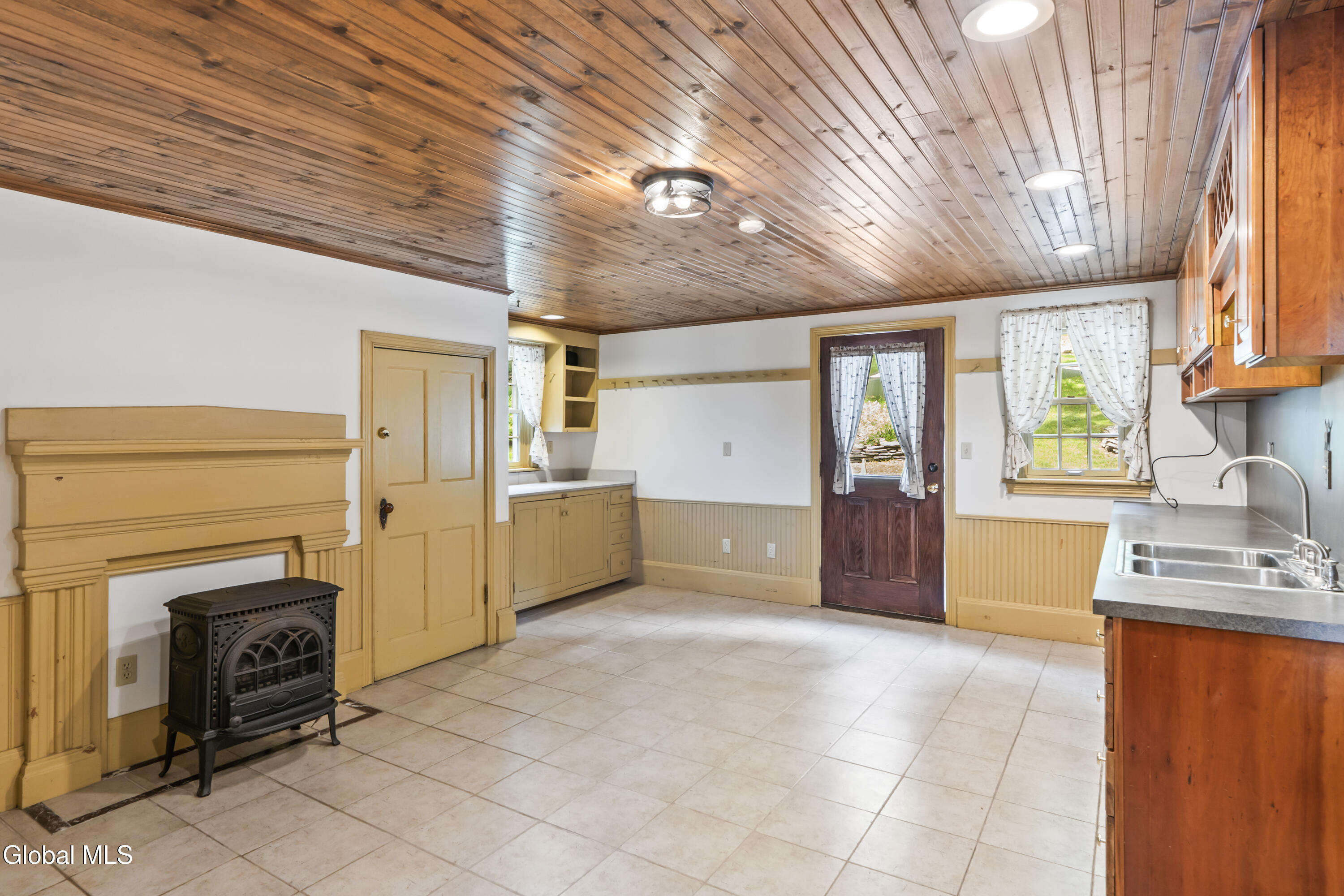 1236 Mcguire School Road Delanson NY 12053