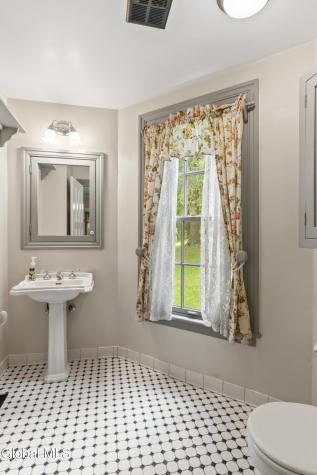 1236 Mcguire School Road Delanson NY 12053