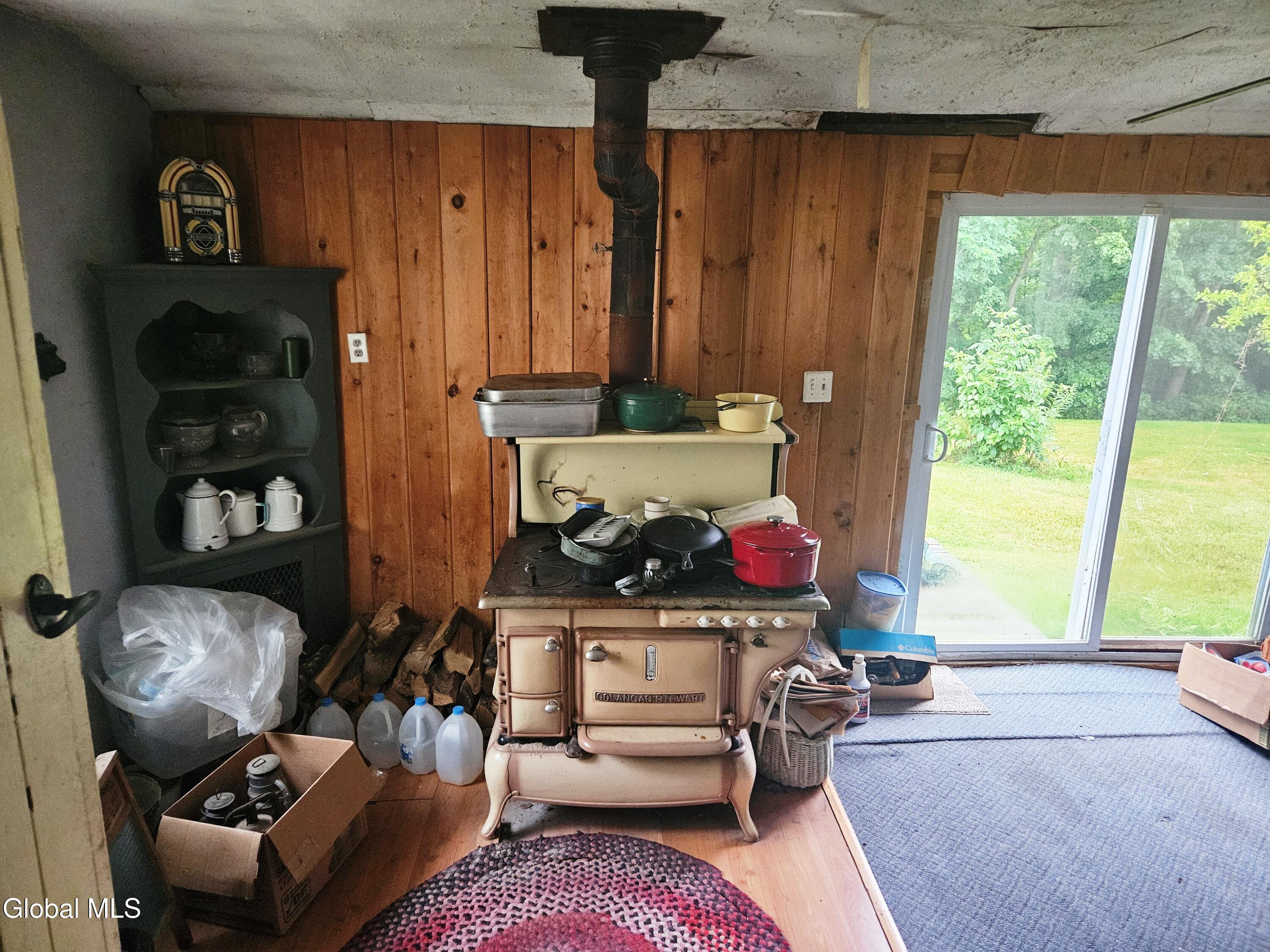 1235 Grovenors Corners Road Cental Bridge NY 12035
