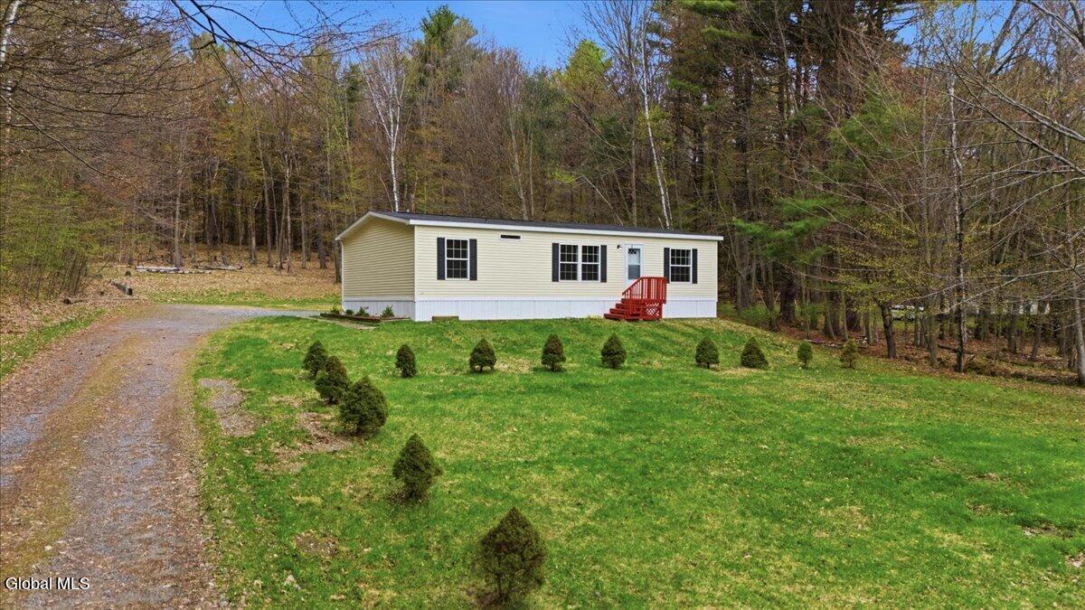 33 Barney Road Greenfield NY 12833