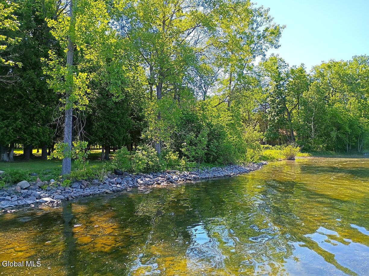 199 Corlear Drive Willsboro NY 12996