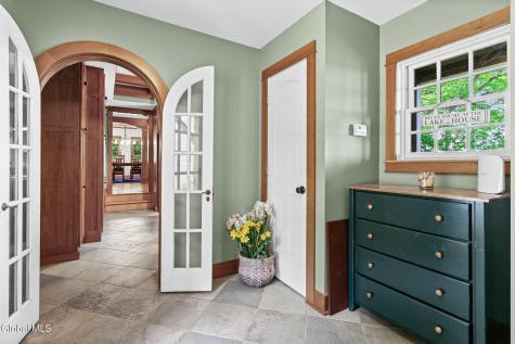 674 Crescent Avenue Saratoga NY 12866