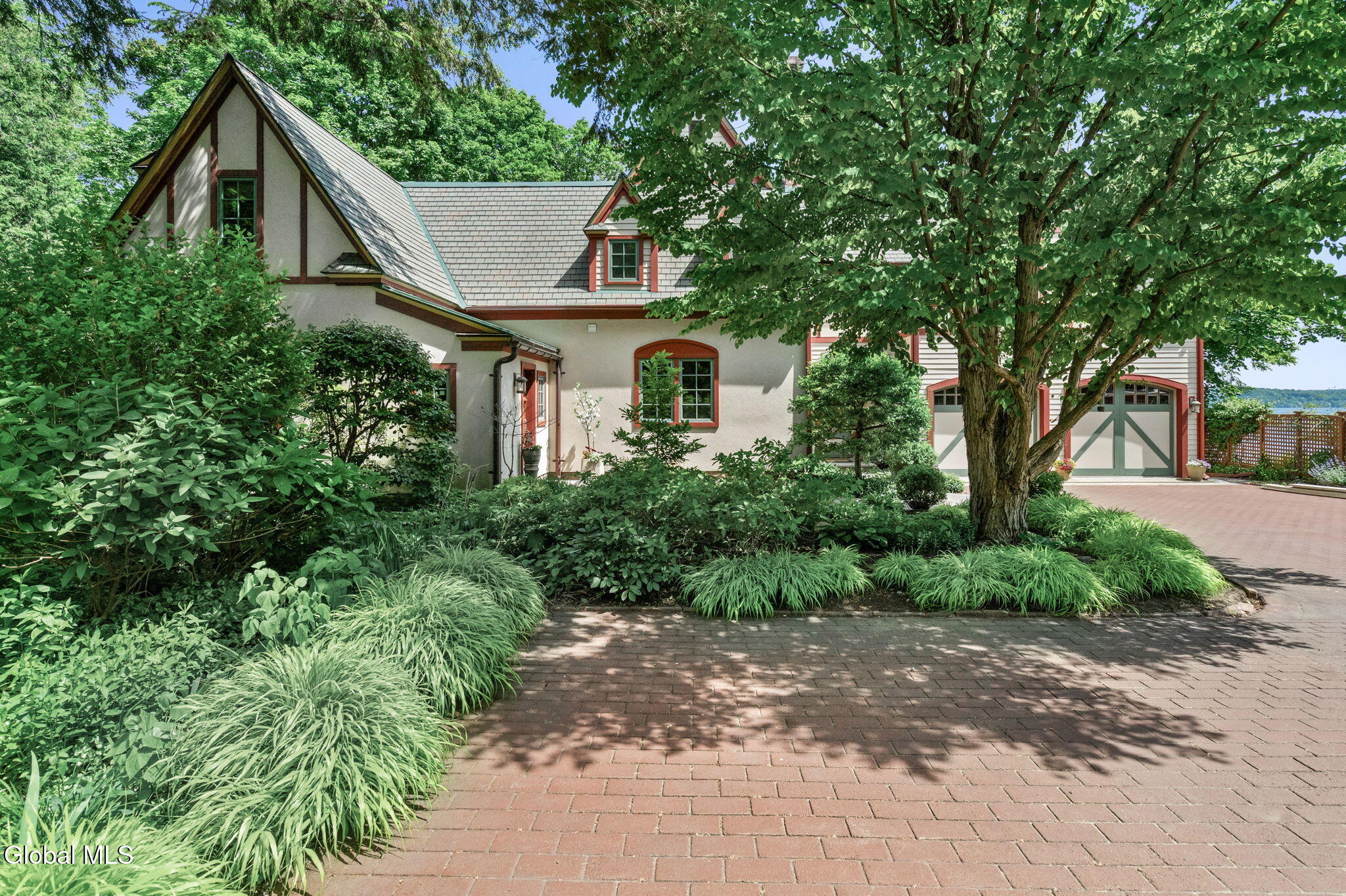 674 Crescent Avenue Saratoga NY 12866