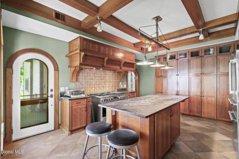 674 Crescent Avenue Saratoga NY 12866