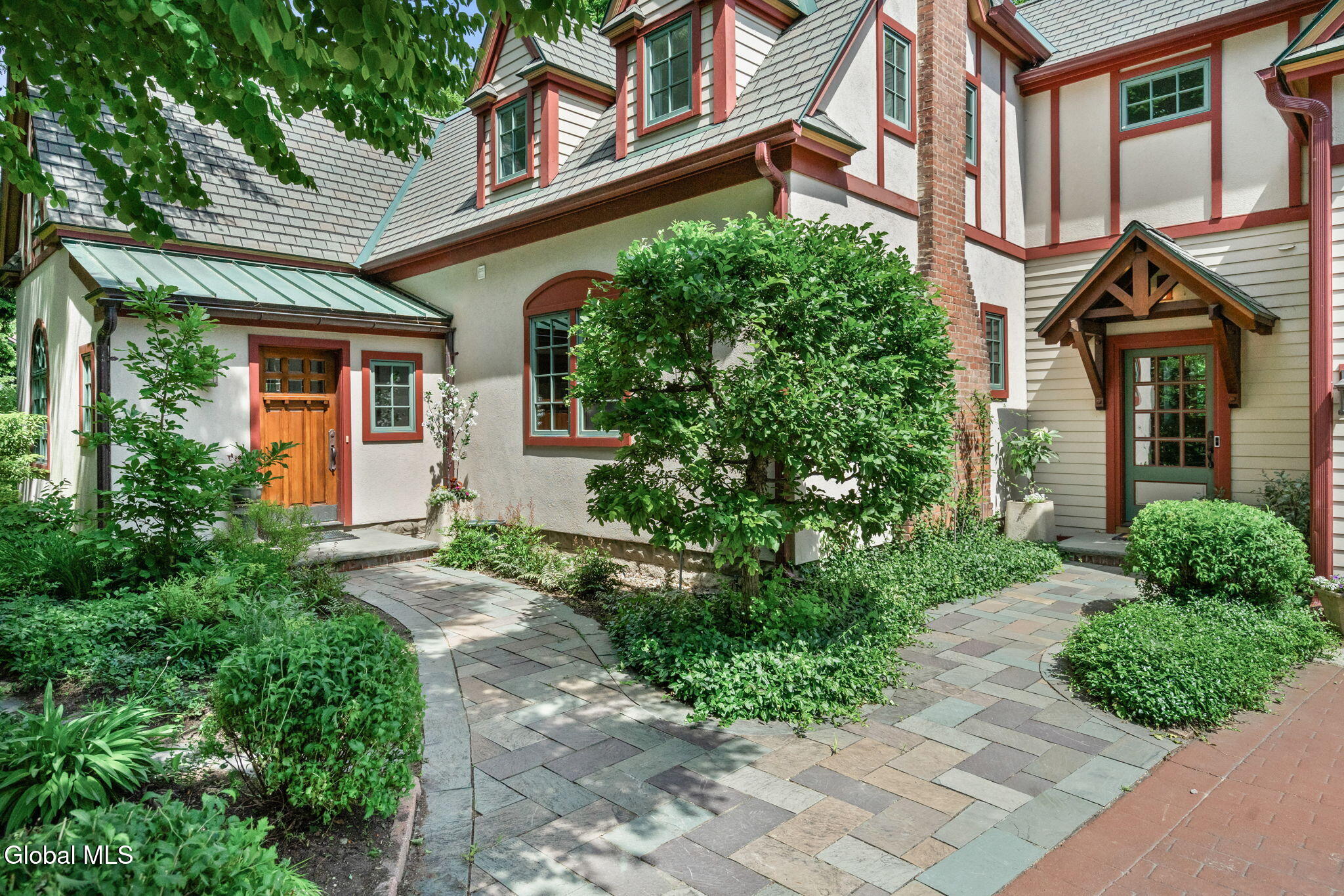 674 Crescent Avenue Saratoga NY 12866