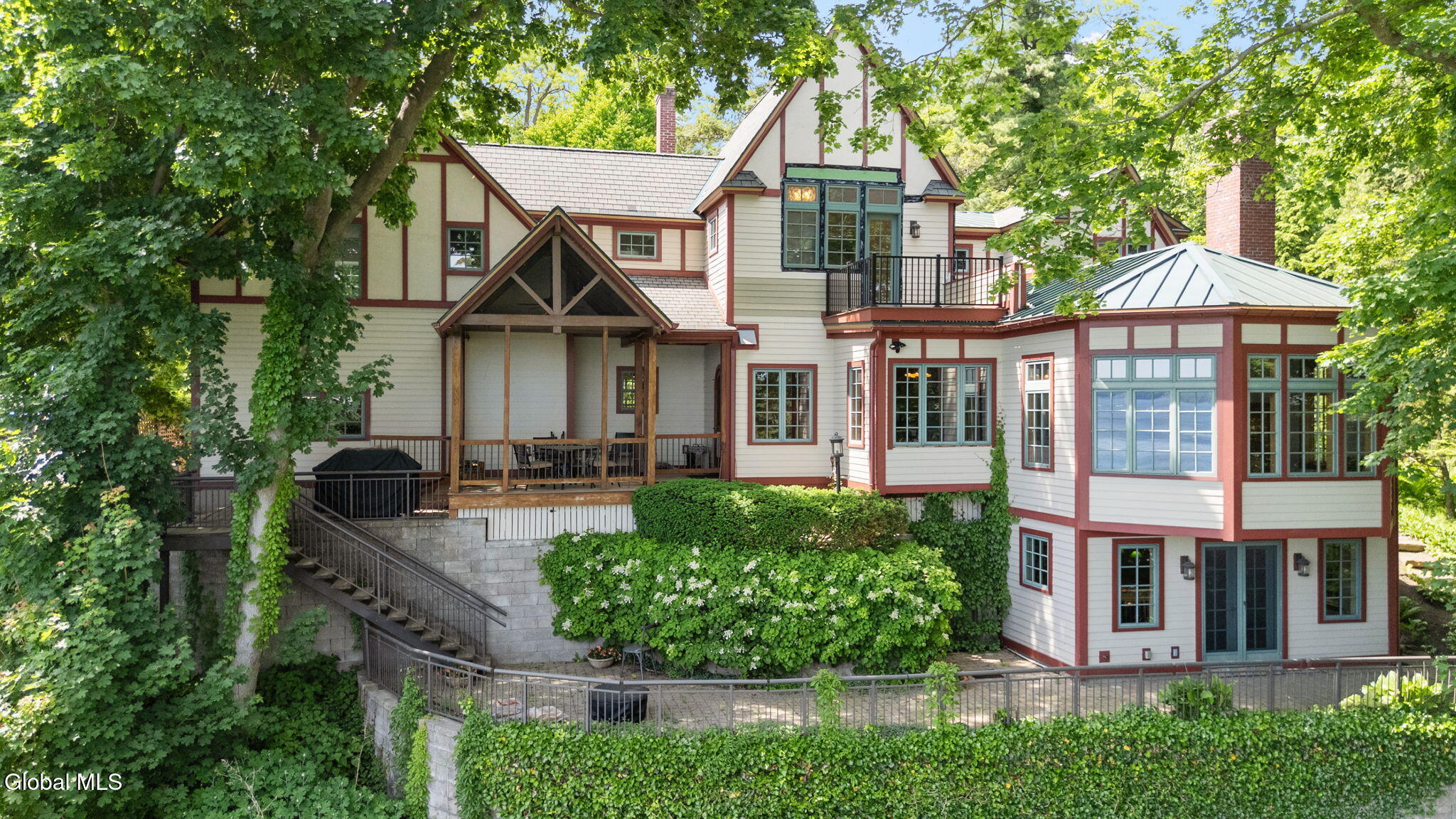 674 Crescent Avenue Saratoga NY 12866