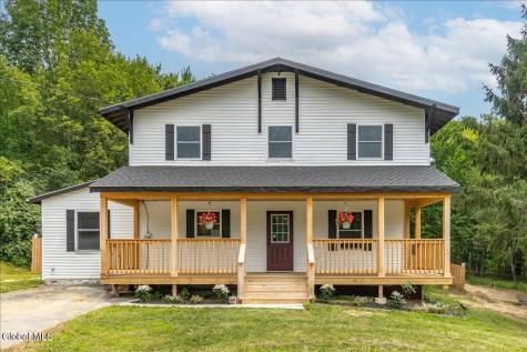 6 Charl Lane Troy NY 12180