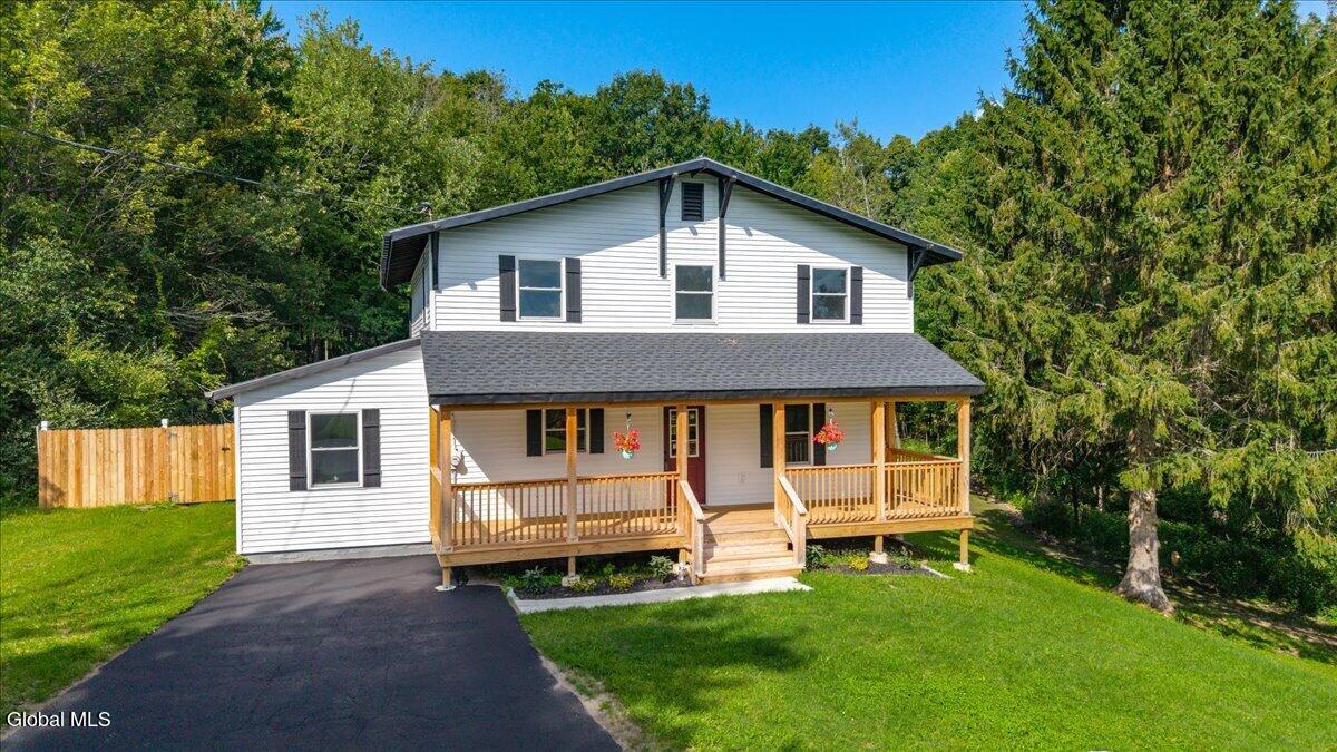 6 Charl Lane Troy NY 12180