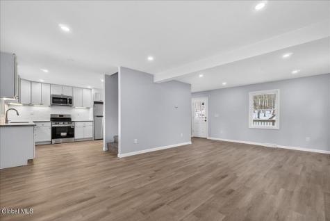 6 Charl Lane Troy NY 12180