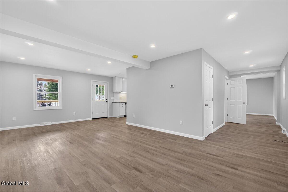 6 Charl Lane Troy NY 12180
