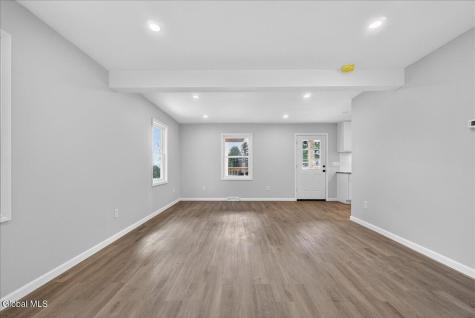 6 Charl Lane Troy NY 12180