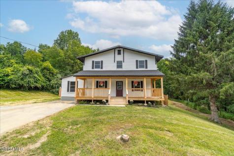 6 Charl Lane Troy NY 12180