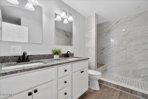 6 Charl Lane Troy NY 12180