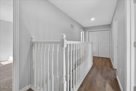 6 Charl Lane Troy NY 12180
