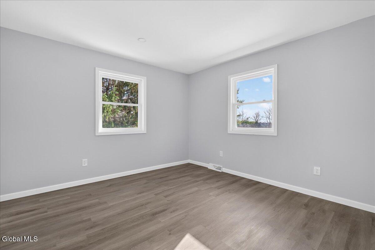 6 Charl Lane Troy NY 12180