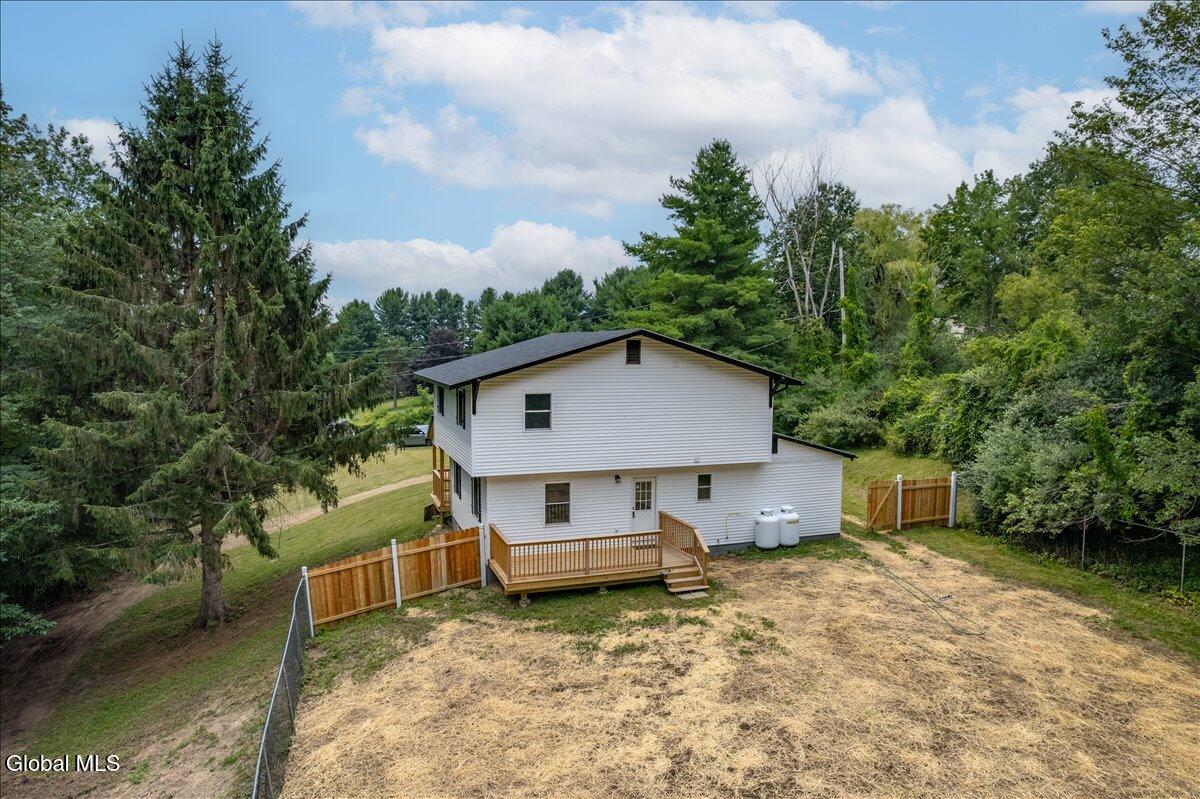 6 Charl Lane Troy NY 12180