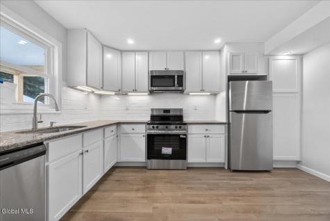 6 Charl Lane Troy NY 12180