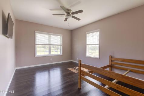 285 Hayes Road Schaghticoke NY 12154