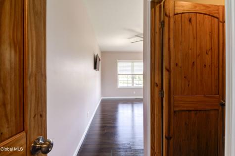 285 Hayes Road Schaghticoke NY 12154