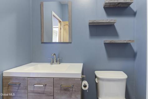 285 Hayes Road Schaghticoke NY 12154