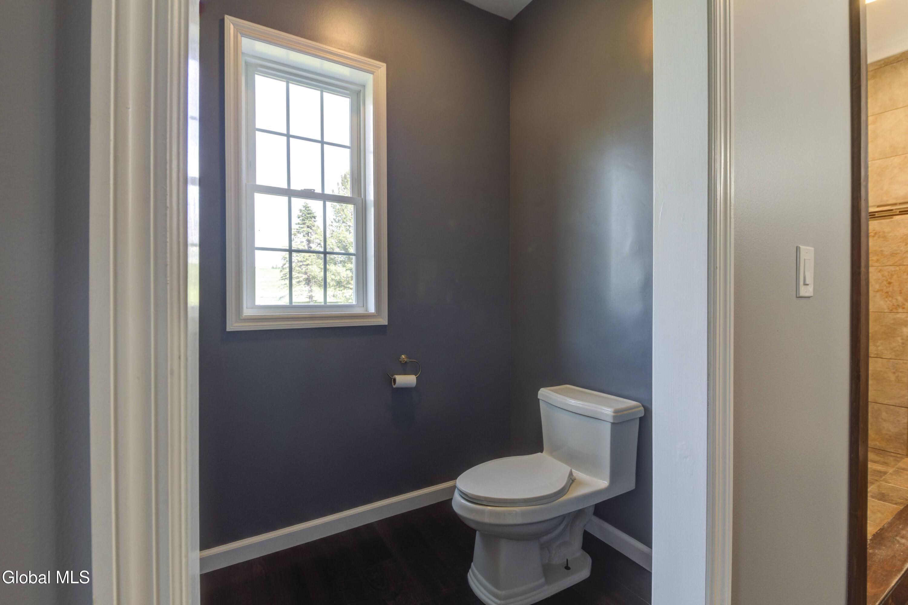 285 Hayes Road Schaghticoke NY 12154