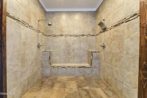 285 Hayes Road Schaghticoke NY 12154
