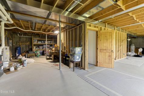 285 Hayes Road Schaghticoke NY 12154