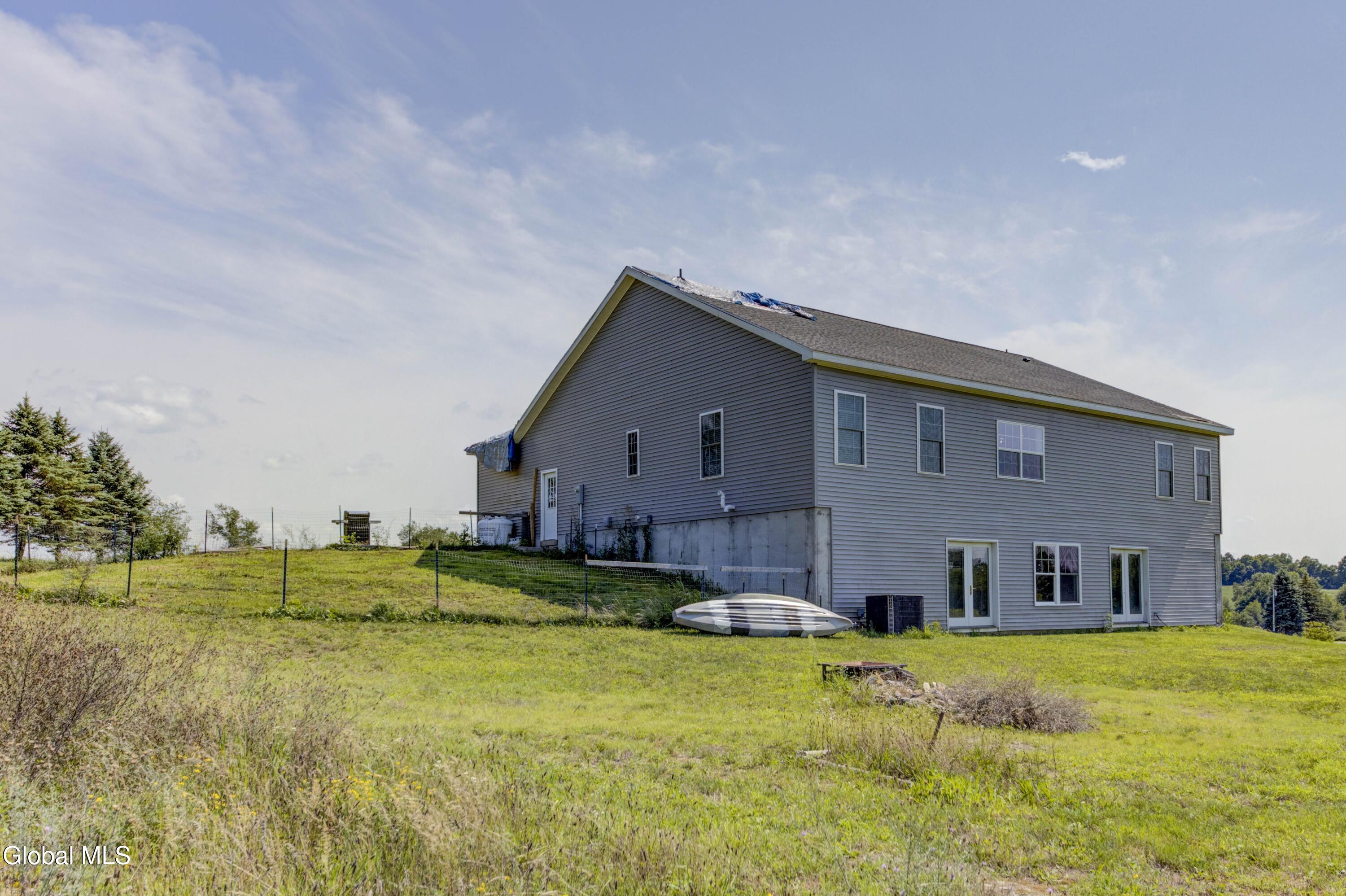 285 Hayes Road Schaghticoke NY 12154