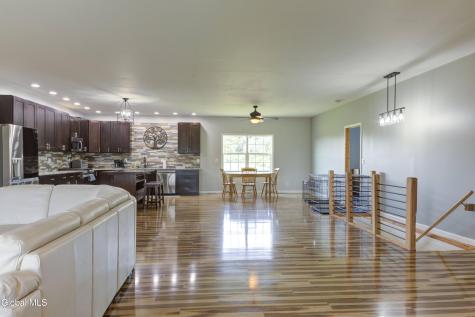 285 Hayes Road Schaghticoke NY 12154