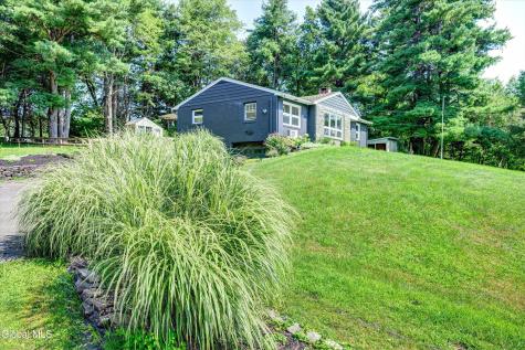 13 Woodridge Road Wynantskill NY 12198