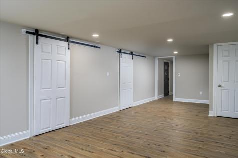 13 Woodridge Road Wynantskill NY 12198