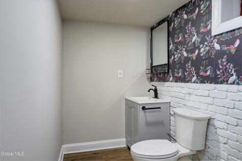 13 Woodridge Road Wynantskill NY 12198