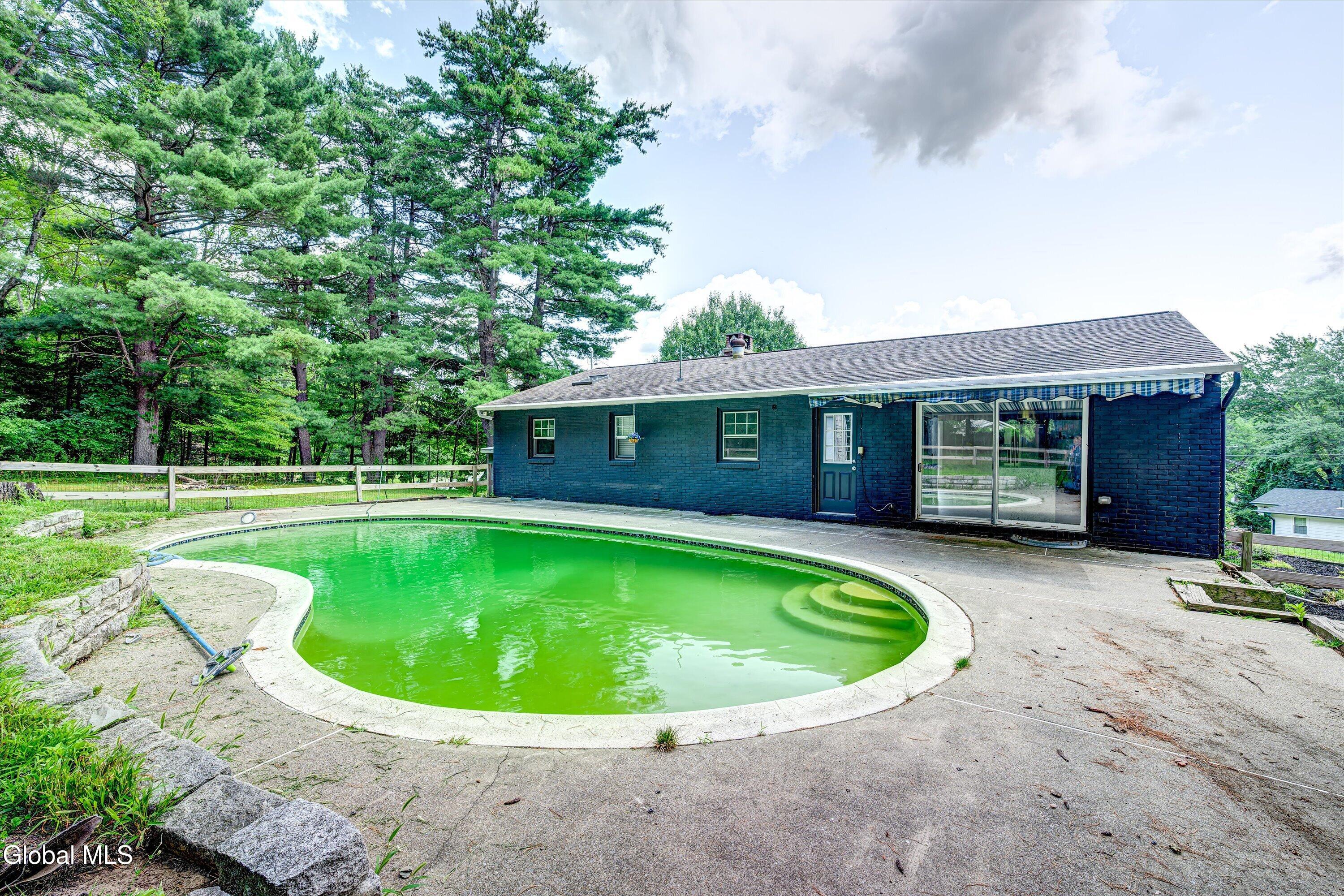 13 Woodridge Road Wynantskill NY 12198
