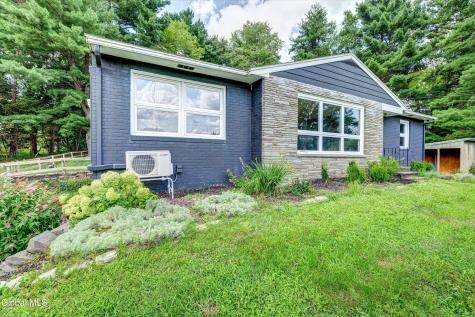 13 Woodridge Road Wynantskill NY 12198