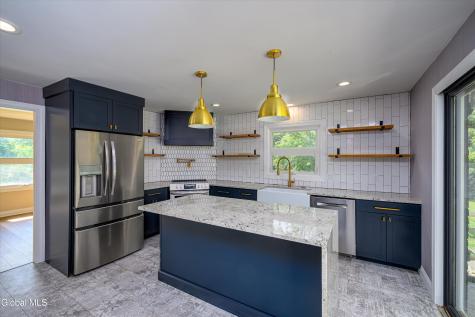 13 Woodridge Road Wynantskill NY 12198