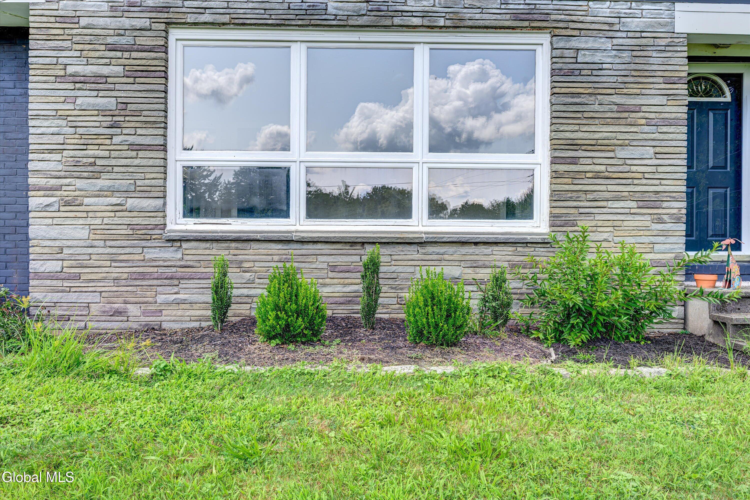 13 Woodridge Road Wynantskill NY 12198
