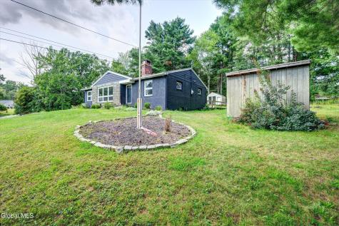 13 Woodridge Road Wynantskill NY 12198