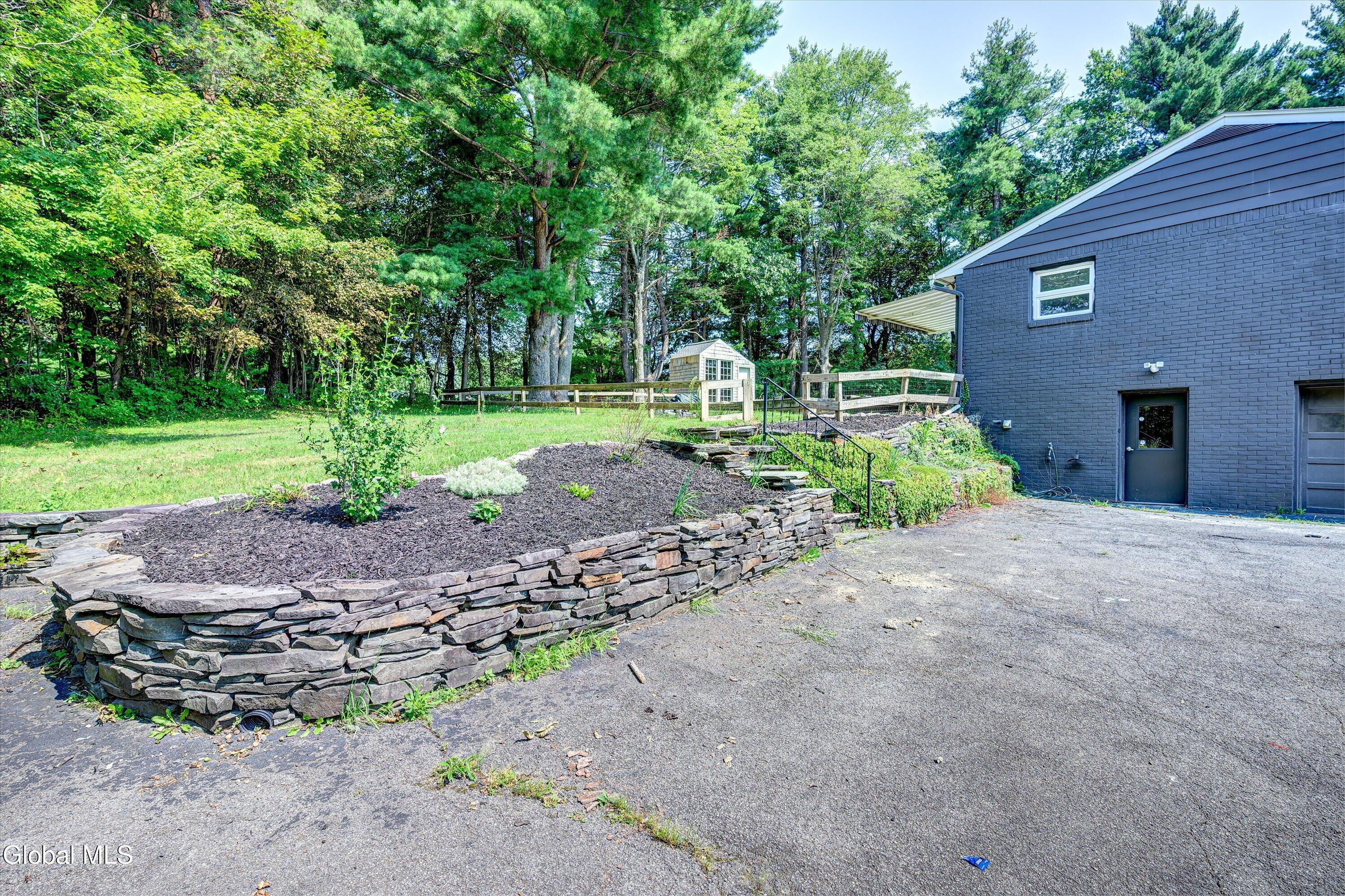 13 Woodridge Road Wynantskill NY 12198