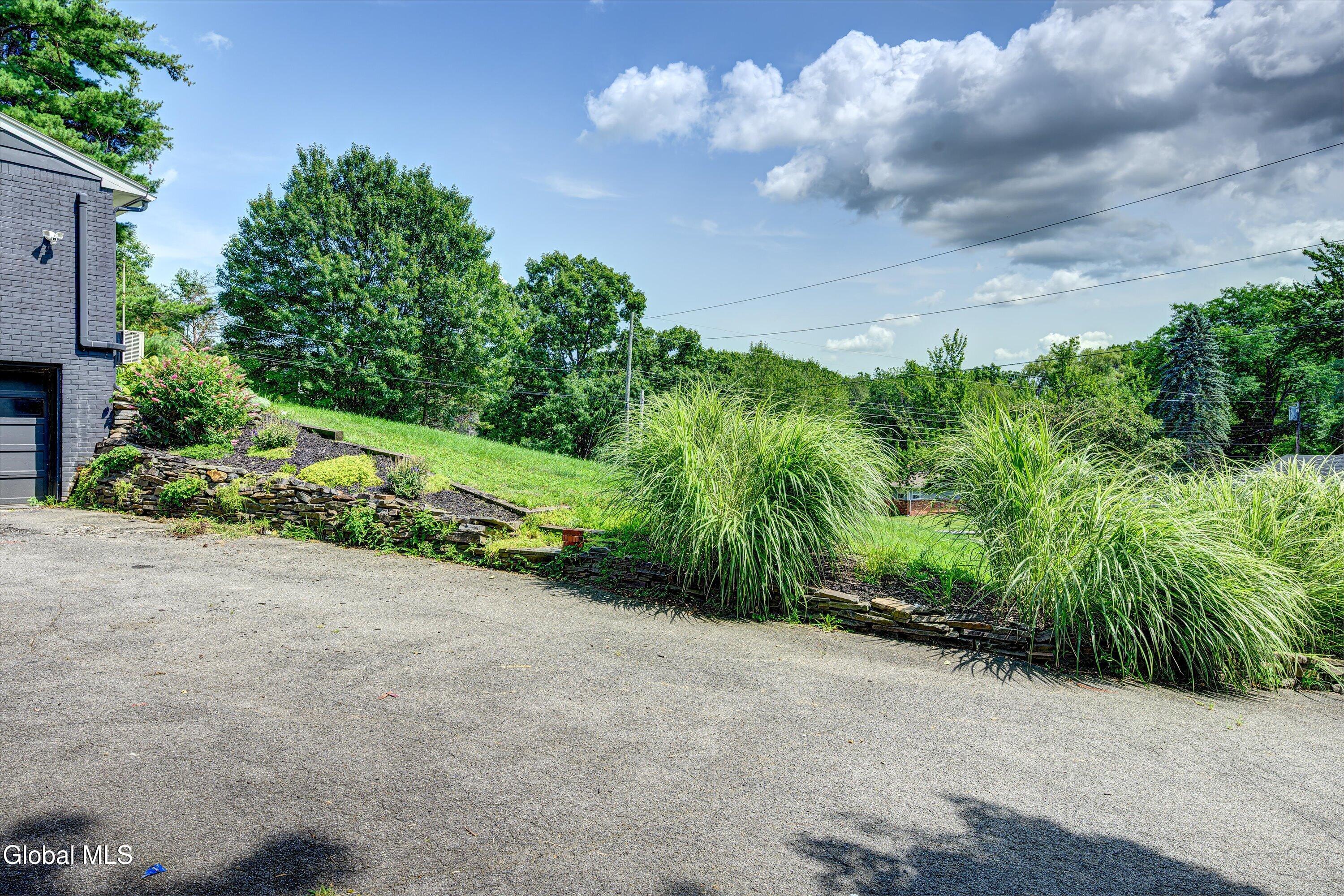 13 Woodridge Road Wynantskill NY 12198
