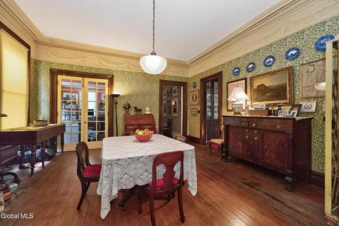 824 2nd Avenue Troy NY 12182