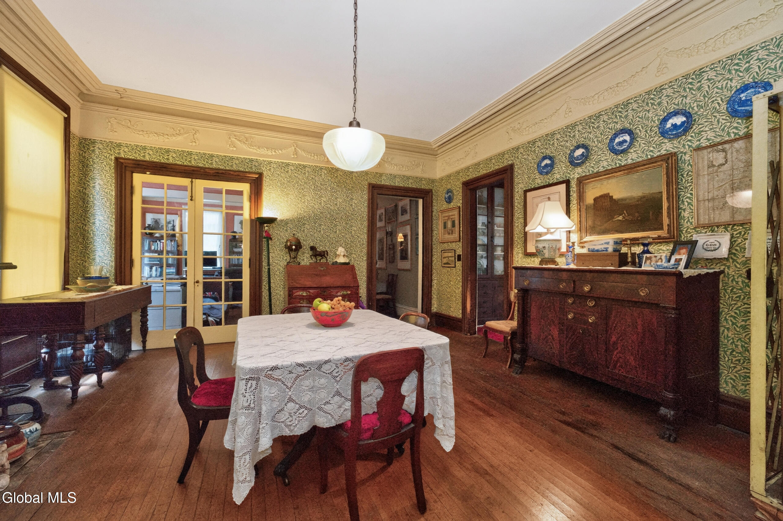 824 2nd Avenue Troy NY 12182