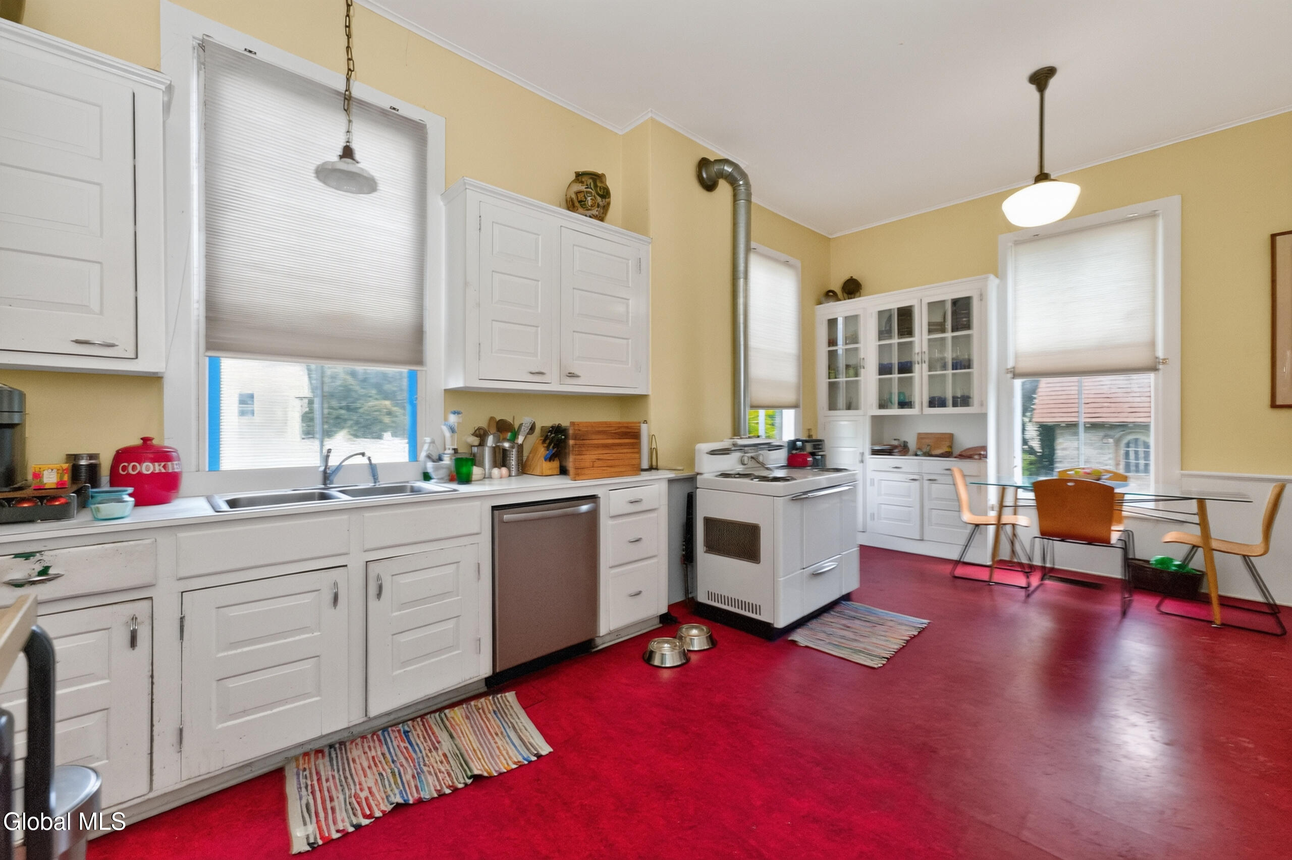 824 2nd Avenue Troy NY 12182