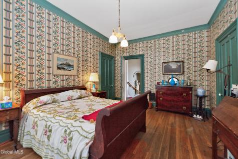 824 2nd Avenue Troy NY 12182
