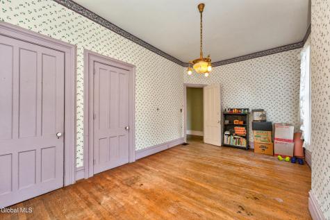 824 2nd Avenue Troy NY 12182