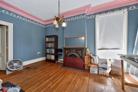 824 2nd Avenue Troy NY 12182