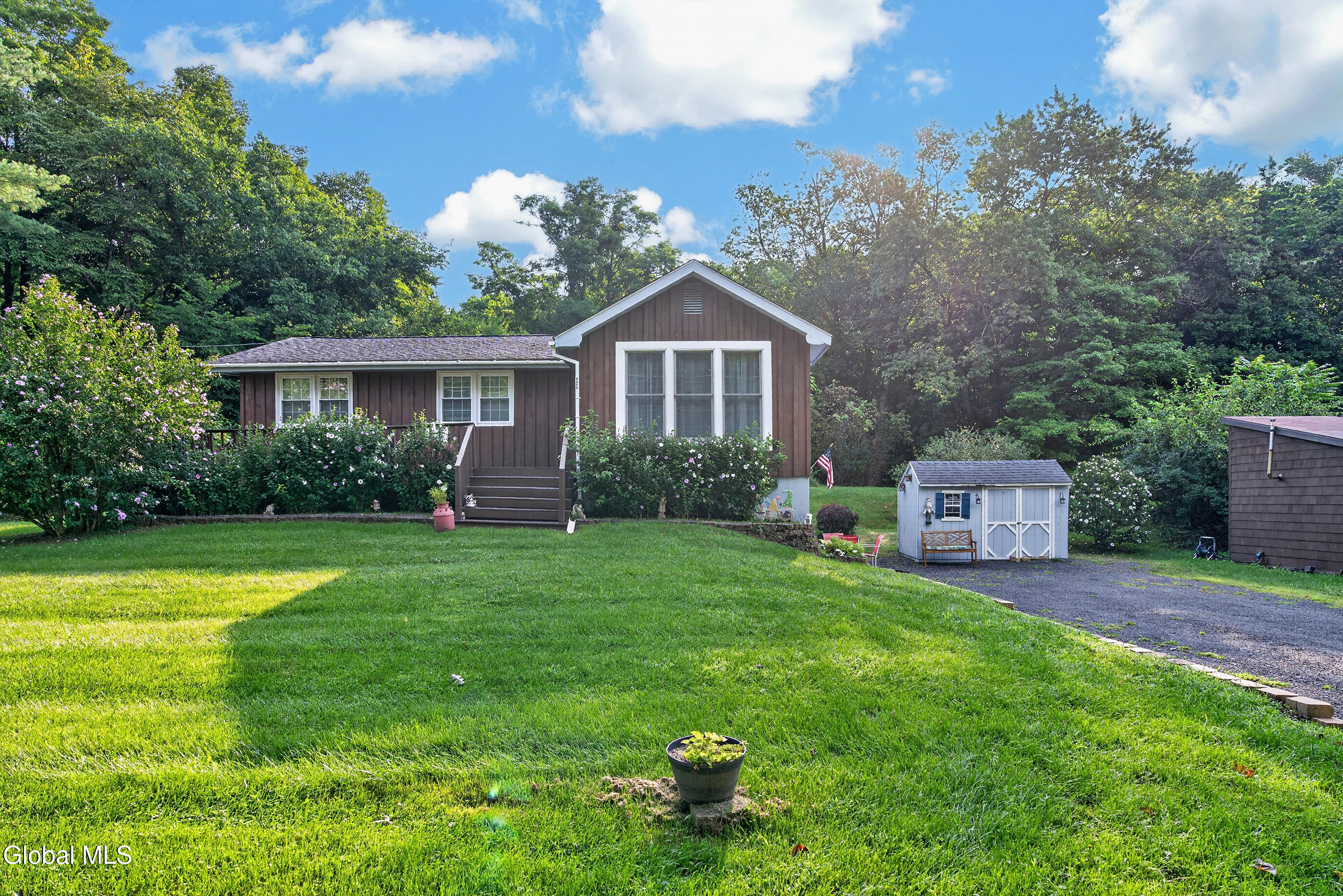 5542 Cauterskill Road Catskill NY 12414